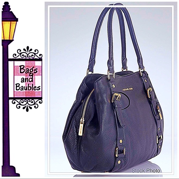 MICHAEL Michael Kors Large Bedford Bag | NWT - Picture 2 of 8